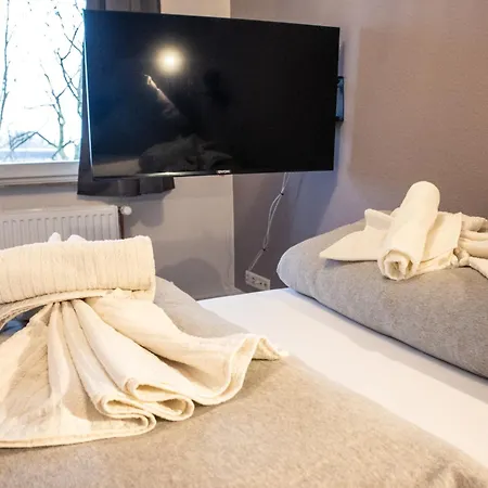 Lägenhet Messewohnung Fuer 4 Gaeste Mit Kostenlosem Parkplatz Hannover