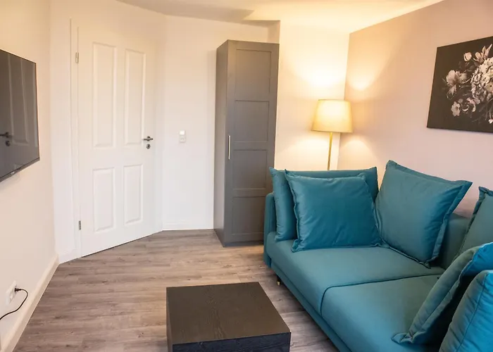 דירה Messewohnung Fuer 4 Gaeste Mit Kostenlosem Parkplatz