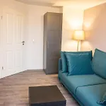 Διαμέρισμα Messewohnung Fuer 4 Gaeste Mit Kostenlosem Parkplatz